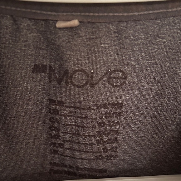 H&M Gray Short Sleeve Tee, size Youth 10-12 - Picture 3 of 4